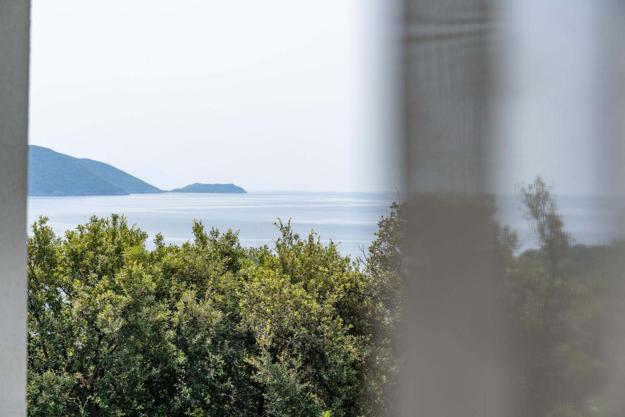 Apartment Konak 몰루나트 외부 사진